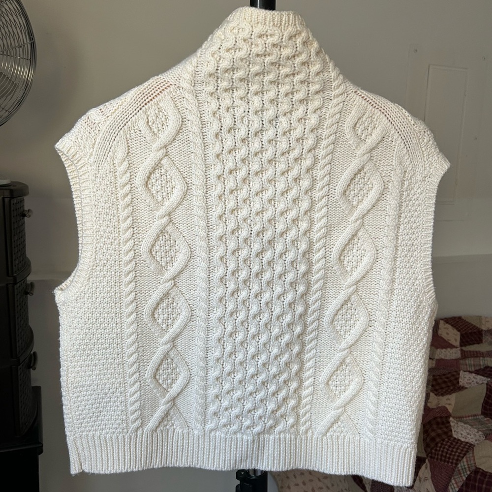Polo Ralph Lauren Cable Knit Turtleneck Cream Sleeveless Sweater Women’s XS - Picture 3 of 7
